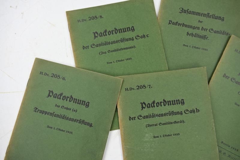 German Third Reich Medic Booklet Set