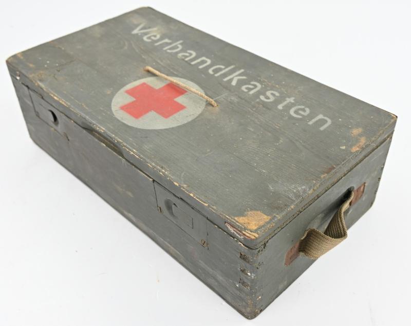 German WH Medic Box Wood