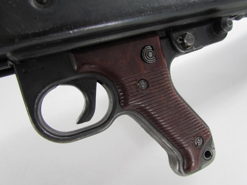 MG42 EU-Deko dfb1944 in Superb Condition