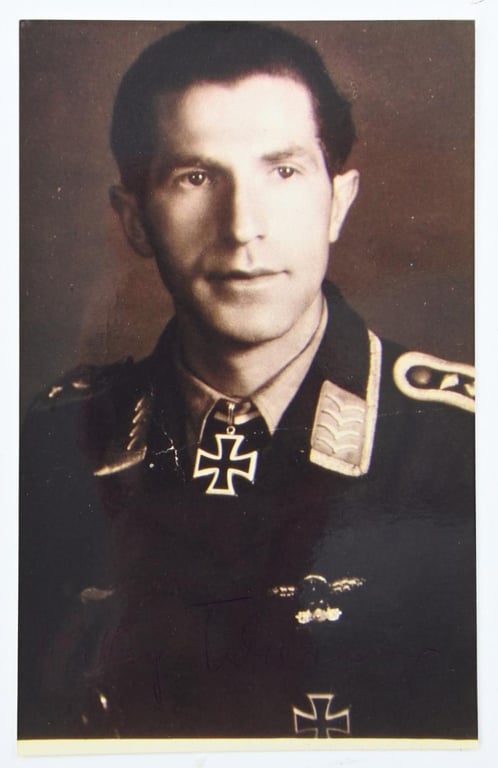 Signature of Luftwaffe KC Recipient 'Willy Tscherning'