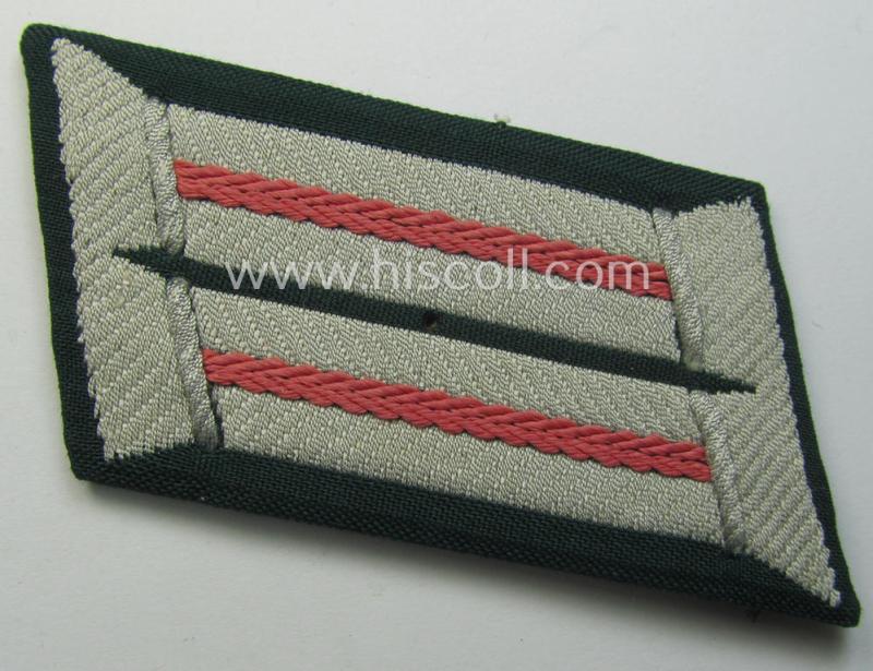 Superb, WH (Heeres) pair of (later-war-pattern) officers'-type collar-tabs (ie. 'Kragenspiegel für Offiziere') as executed in 'BeVo'-weave pattern as was intended for an officer serving within the: 'Panzer- o. Panzerjäger-Truppen'