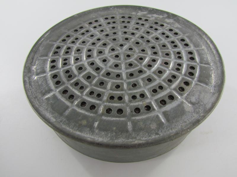 Deutsche Volksgasmaske VM40