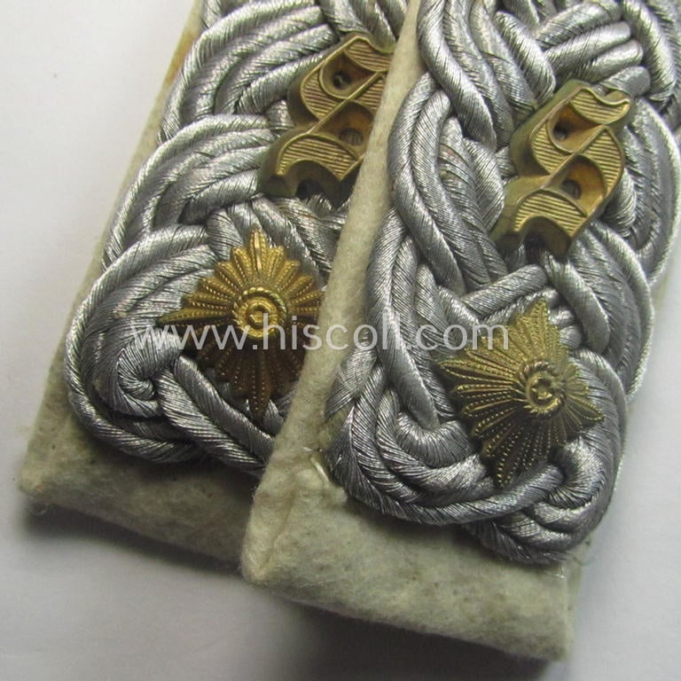 Moderately used pair of WH (Heeres) 'cyphered', officers'-type shoulderboards: 'Oberstleutnant der Infanterie-Trpn. u. Mitglied einer Infanterie-Schule'