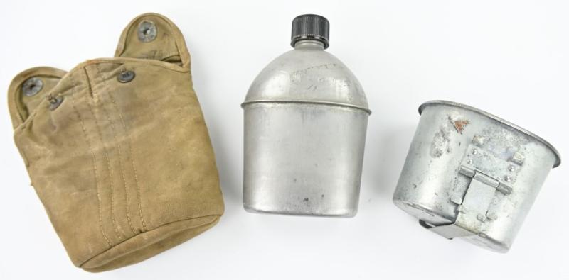 US WW2 British Made M-1941 Cavalry/Paratrooper Canteen