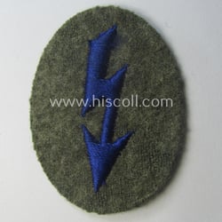 WH (Heeres) trade- and/or special-career-insignia (ie. machine-embroidered 'signal-blitz')...