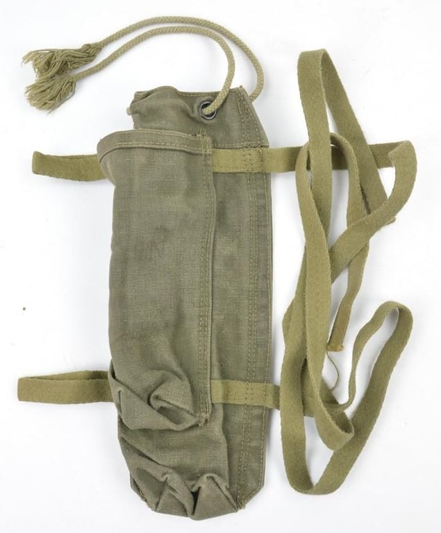 USAAF WW2 2 Emergency Oxygen Cylinder Bailout Bottle Pouch