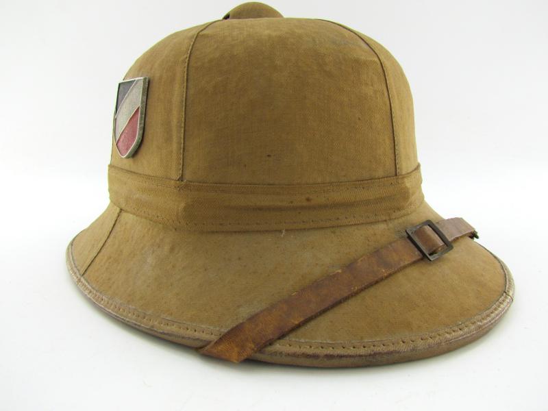 Wehrmacht Army (Heer) tropical ‘Afrikakorps’ first pattern pith helmet