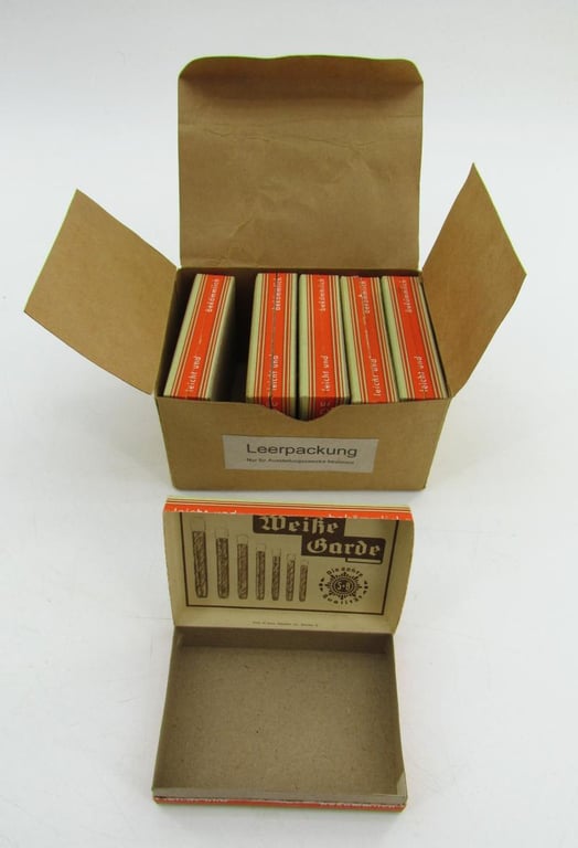 Wehrmacht "Weisse Garde", cigars in original box