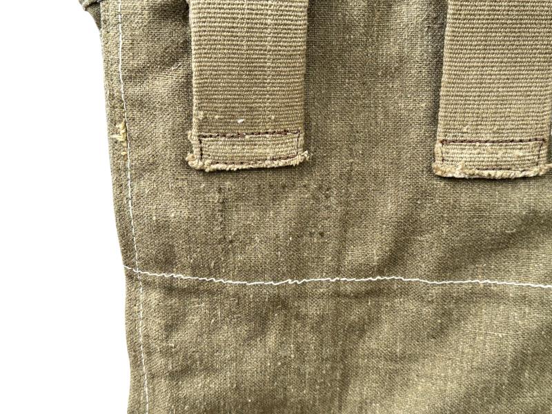 Late-war Pioneer Combat Assault Pouches