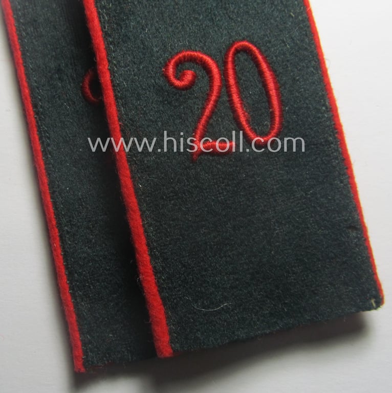 Pair of early-war-period, WH (Heeres) 'M40'-pattern, neatly 'cyphered' EM-type shoulderstraps as intended for a: 'Soldat u. Mitglied des Artillerie-Rgts. 20'
