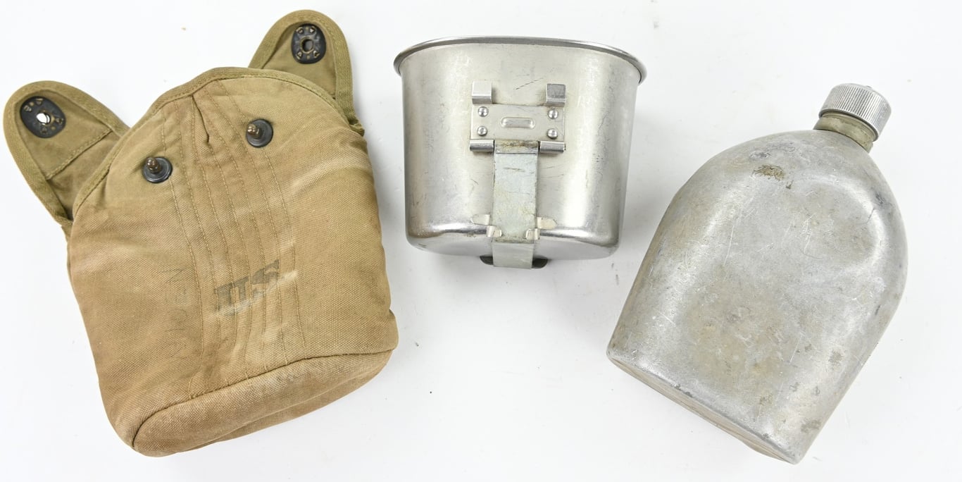 US M-1941 Cavalry/Paratrooper Canteen