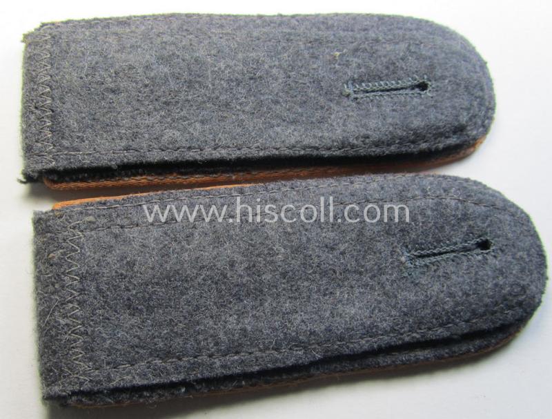 Attractive - and fully matching! - pair of WH (Luftwaffe) EM-type shoulderstraps as piped in the light- ie. rust-brown- (ie. 'hell- o. kupferbrauner'-) coloured branchcolour as was intended for a: 'Soldat der LW-Nachrichten-Truppen'