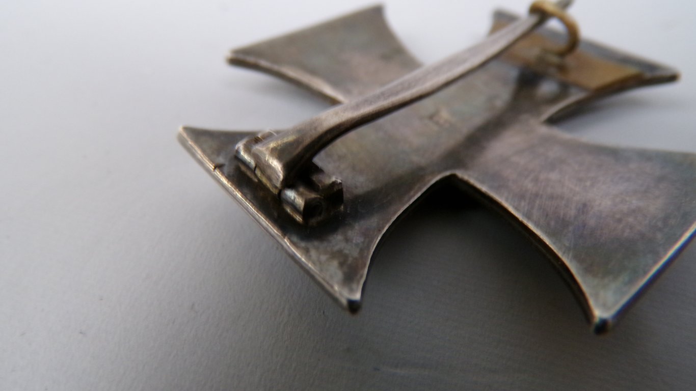 Imperial Curved Iron Cross 1st Class