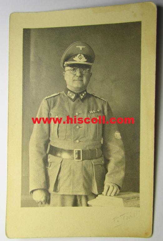 Superb, 'Postschutz'-arm-badge (ie. arm-eagle) being a piece as executed in the 'BeVo'-weave-pattern (and that comes with a period picture-postcard of the bearer)