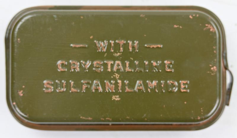 US WW2 M-1924 First Aid Pouch with First Aid Kit