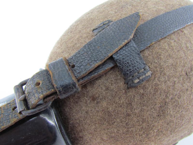 Wehrmacht M31 Canteen by S.K.N.38