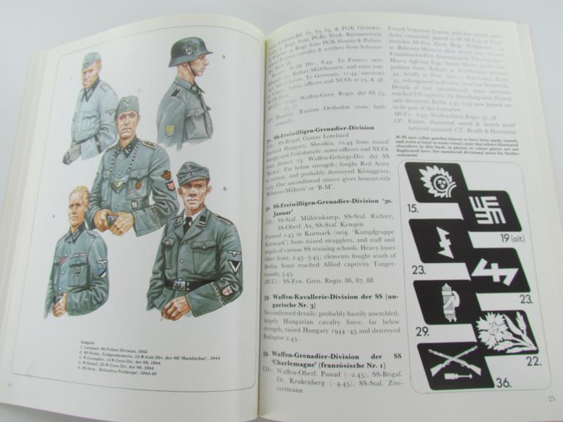 Book : The Waffen-SS (Men-at-Arms, Band 34)