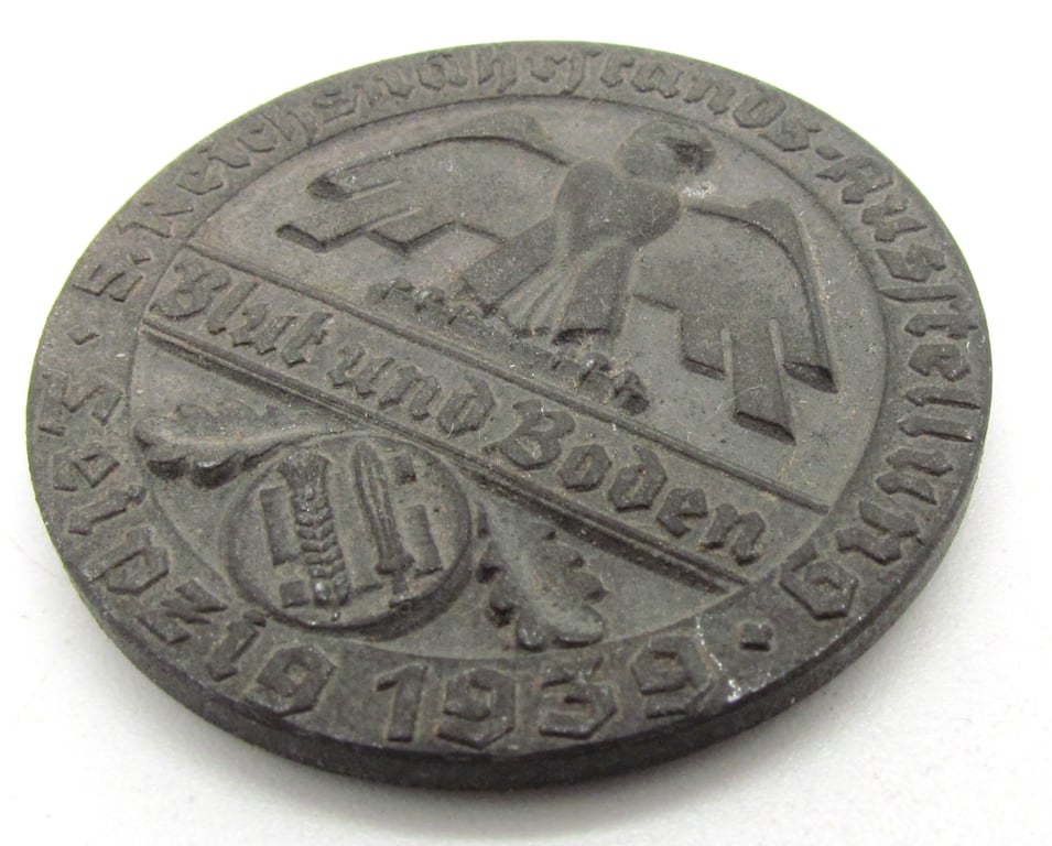 Blut und Boden Leipzig 1939 "Käse nach Holländer art"