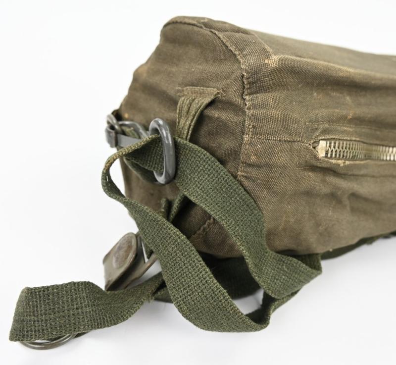 German LW FSJ Gasmask Bag with Gasmask 'edb'