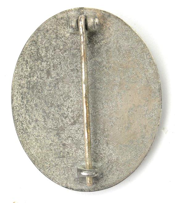 German WH Wound Badge in Silver