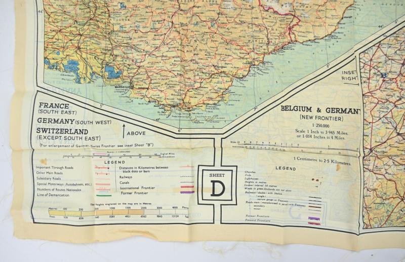 USAAF WW2 Escape Map set with Cover & Compas