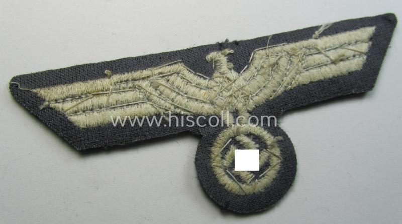 Interesting, 'Extra Qualität', WH (Heeres) EM/NCO- (evt. officers'-) type, machine-embroidered breast-eagle (ie. 'Brustadler für Mannschaften u. Uffz. des Heeres') as fairly unusally embroidered onto a darker-coloured background