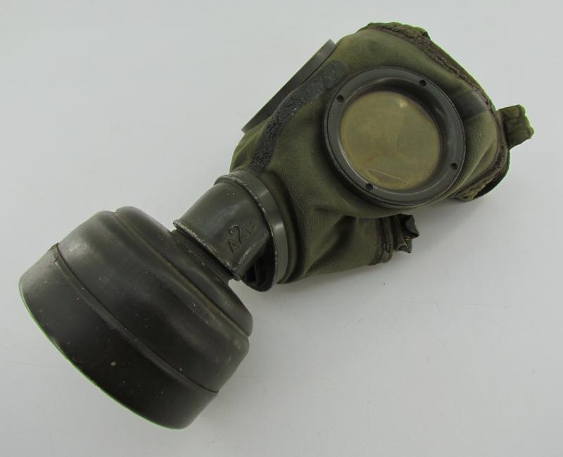 WH/SS Gasmaske 30 with Filter