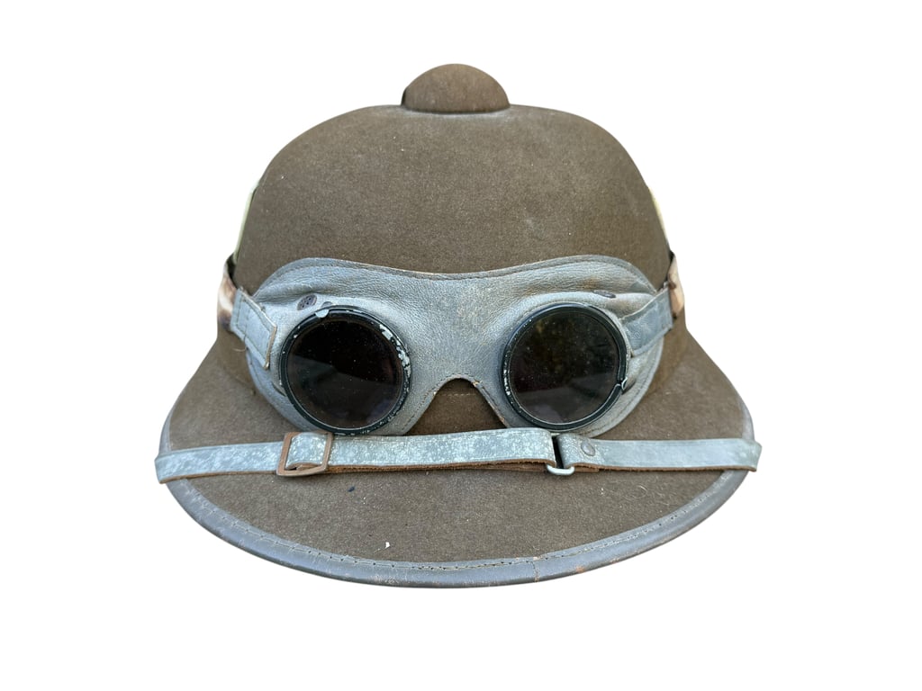 WH (HEER) DAK Pith Helmet -1942-