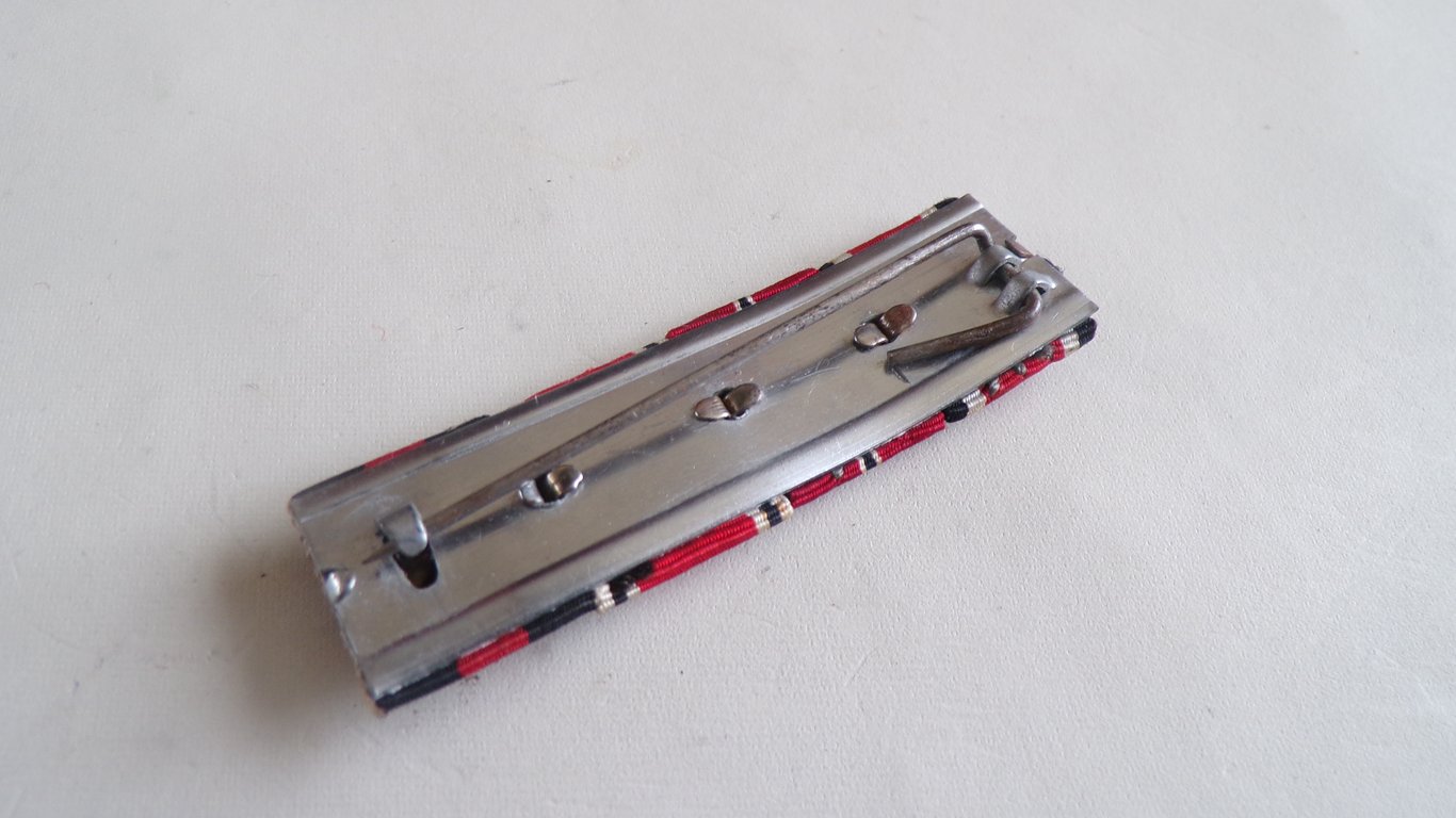 4-piece ribbon bar (ordenspange)