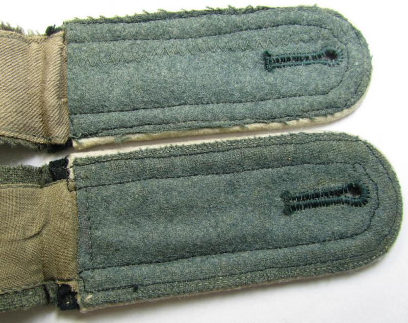 Attractive - and/or fully matching! - pair of early- (ie. pre-)war-period (ie. 'M36'- ie. 'M40'-pattern-) WH (Heeres) NCO-type shoulderstraps as was intended for a: 'Unteroffizier der Infanterie-Truppen'