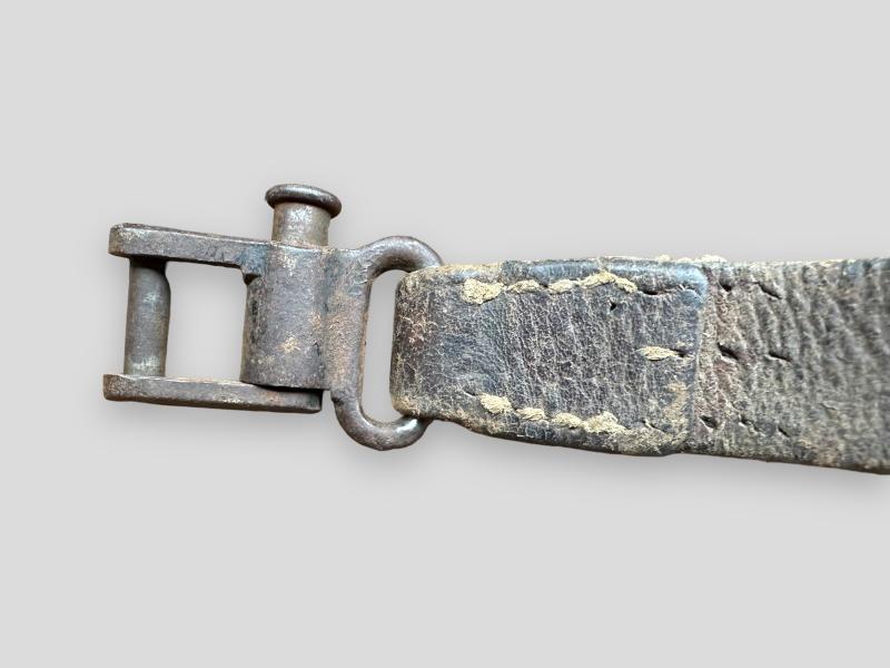 MG 34 Leather Carrying Sling -1943-