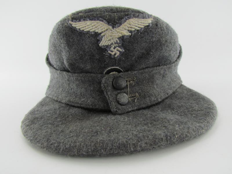 Luftwaffe M43 field cap ‘Einheitsfeldmütze’ with RBNr. 1944