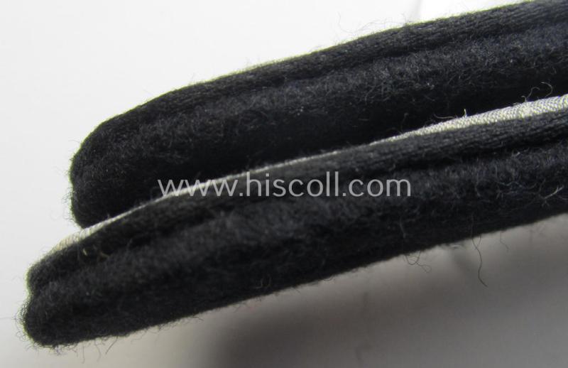 Attractive - and fully matching! - pair of Waffen-SS, junior-officers'-type shoulderboards as was intended for usage by an: 'Untersturmführer' (ie. lieutnant) who served within the: 'Waffen-SS Pionier-Truppen'