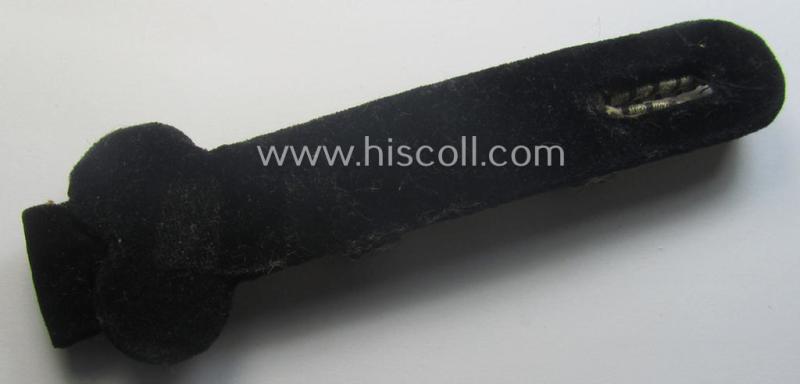 Neat - regrettably single but nevertheless scarcely found! - specific FAD (ie. 'Freiwilligen Arbeitsdienst') officers'-type shoulderboard (being of the pattern as was used in the period between 1932-36) as was intended for a: 'FAD-Oberstfeldmeist...