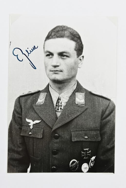 Signature of Luftwaffe KC Recipient 'Erich Beine'