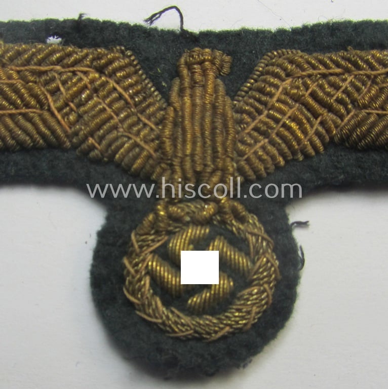 Superb, WH (Heeres o. Küsten-Artillerie) general-officers'-pattern breast-eagle (ie. 'Brustadler für Generale des Heeres o. Offz. der Küsten-Artillerie') as executed in bright-golden-coloured, 'hand-embroidered'-pattern