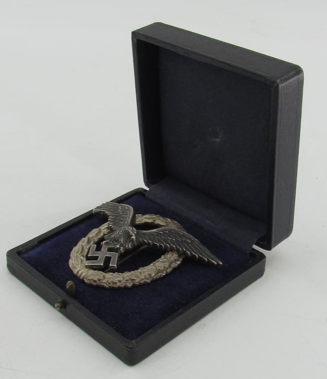 Luftwaffe Pilot's Badge by Brüder Schneider A.G., Wien, with Presentation Case
