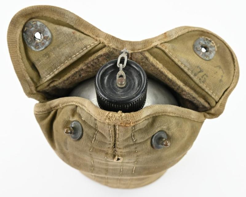 US WW2 British Made M-1941 Cavalry/Paratrooper Canteen