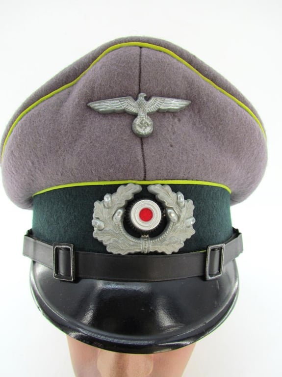 Wehrmacht Heer Panzergrenadier EM/NCO´s Visor Cap...Rare