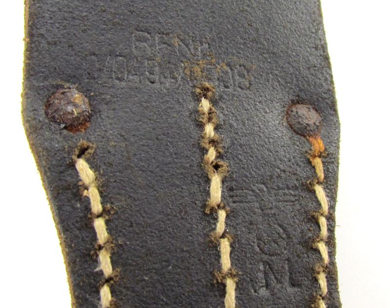 Kriegsmarine Bayonet Frog ( RB Numbered )