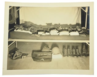 US WW2 Press Photo 'Soldier Equipment'