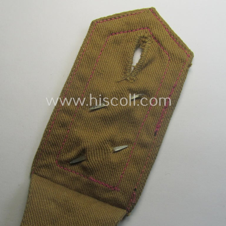 Single, WH (Kriegsmarine) 'tropical-styled', NCO-type shoulderstrap (as was specifically intended for usage on the KM-tropical-shirts ie. tunics) as was intended for an: 'Oberfeldwebel'