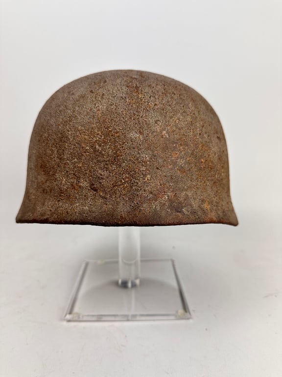 Untouched M38  Fallschirmjäger Helmet "Barnfind"