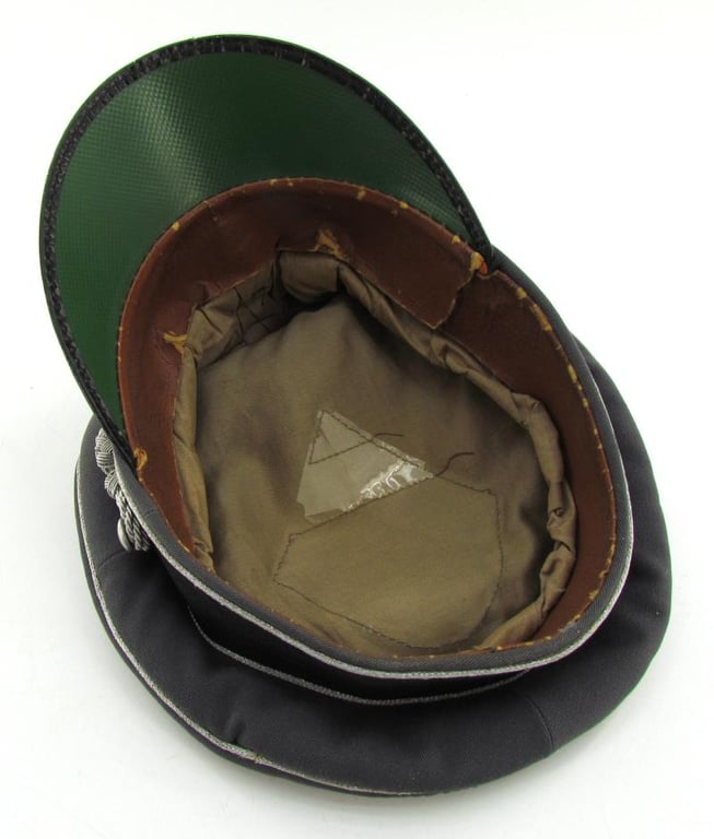 Luftwaffe officer visor cap ‘Schirmmütze’