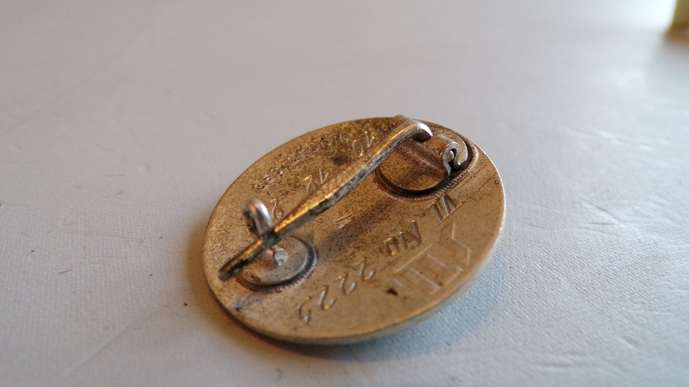 Der Stalhelm membership pin 1924