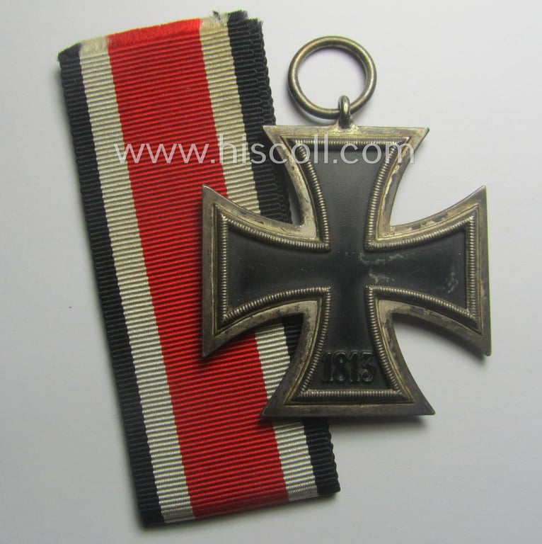 'Eisernes Kreuz II. Klasse' being a non-maker-marked example by: 'Wächtler & Lange'