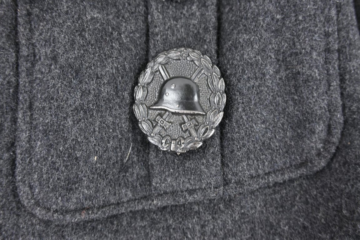 German DRK Service Tunic