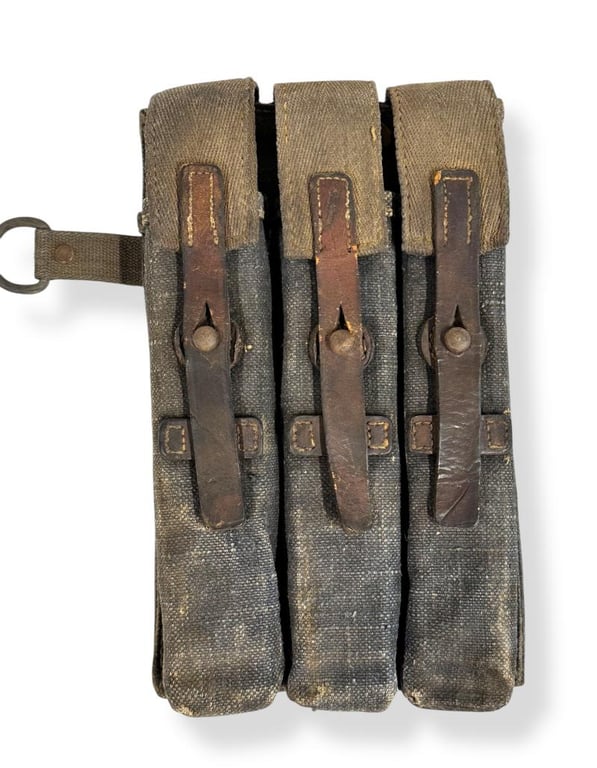 Pair of MP38 u. MP40 Ammo Pouches