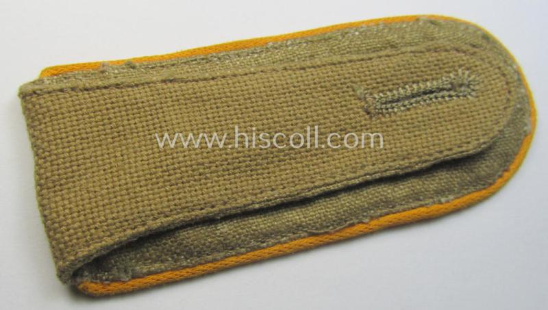 Single, WH (Luftwaffe) tropical-issued, EM-type-shoulderstrap: 'Soldat der Flieger- o. Fj.-Truppen'