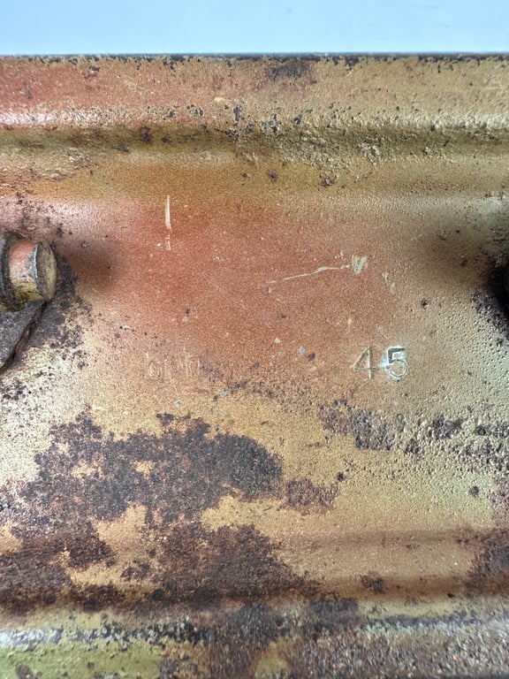 Rare MG34/42 "Werkzeugkasten" 3 tone normandie camo. 1945